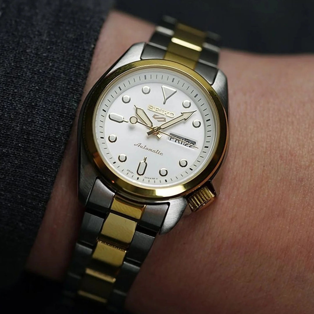 SEIKO 5 SPORTS LADIES AUTOMATIC WATCH – 28MM STEEL BRACELET