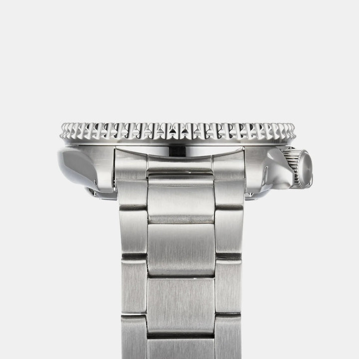 SEIKO 5 SPORTS AUTOMATIC WATCH – 42.5MM STEEL BRACELET