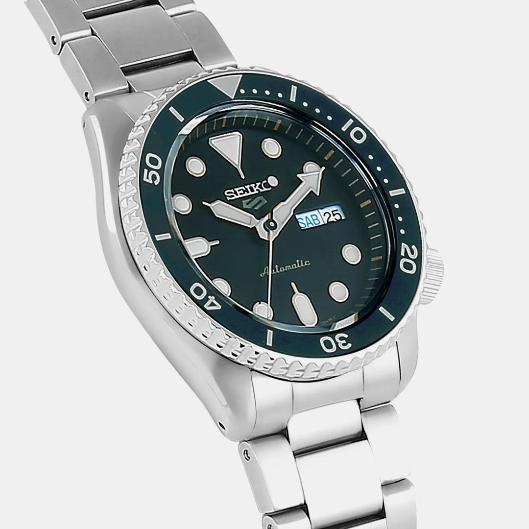 SEIKO 5 SPORTS AUTOMATIC WATCH – 42.5MM STEEL BRACELET