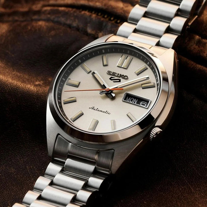 SEIKO 5 SPORTS SNXS COMPACT AUTOMATIC WATCH – 37.4MM IVORY DIAL STEEL BRACELET
