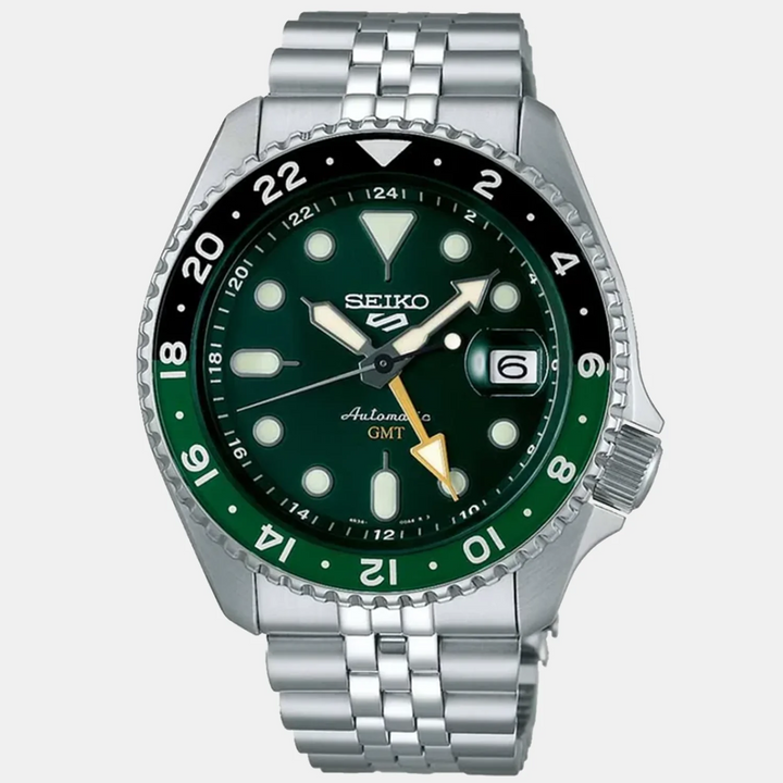 SEIKO 5 SPORTS SKX SPORTS STYLE GMT AUTOMATIC WATCH – 42.5MM GREEN DIAL BI-COLOUR GREEN BEZEL JUBILEE BRACELET