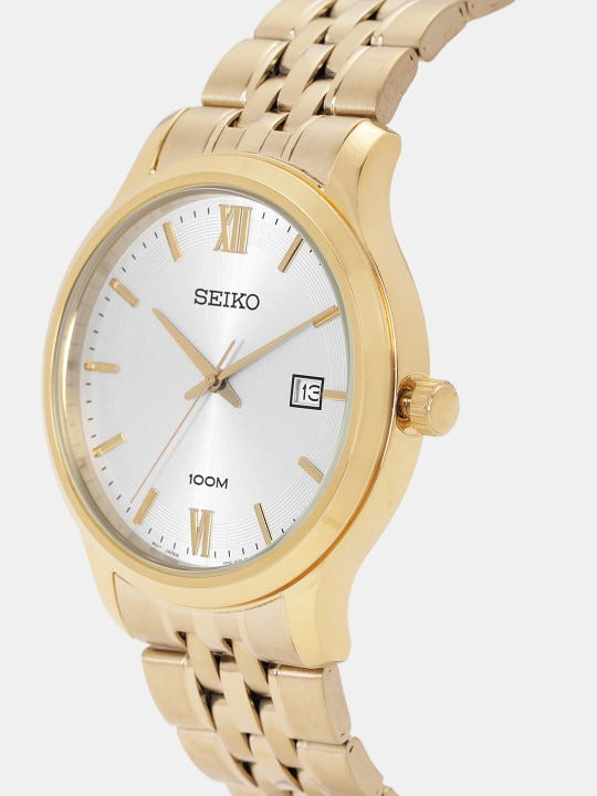 SEIKO NEO CLASSIC QUARTZ WATCH – 41MM WHITE DIAL GOLD-TONE DAUPHINE HANDS GOLD-TONE STEEL BRACELET