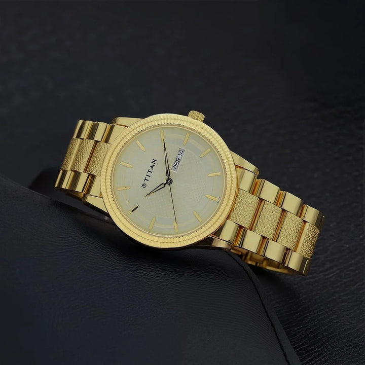 Titan Karishma 40mm Champagne Dial Day Date Gold Stainless Steel Bracelet Men&