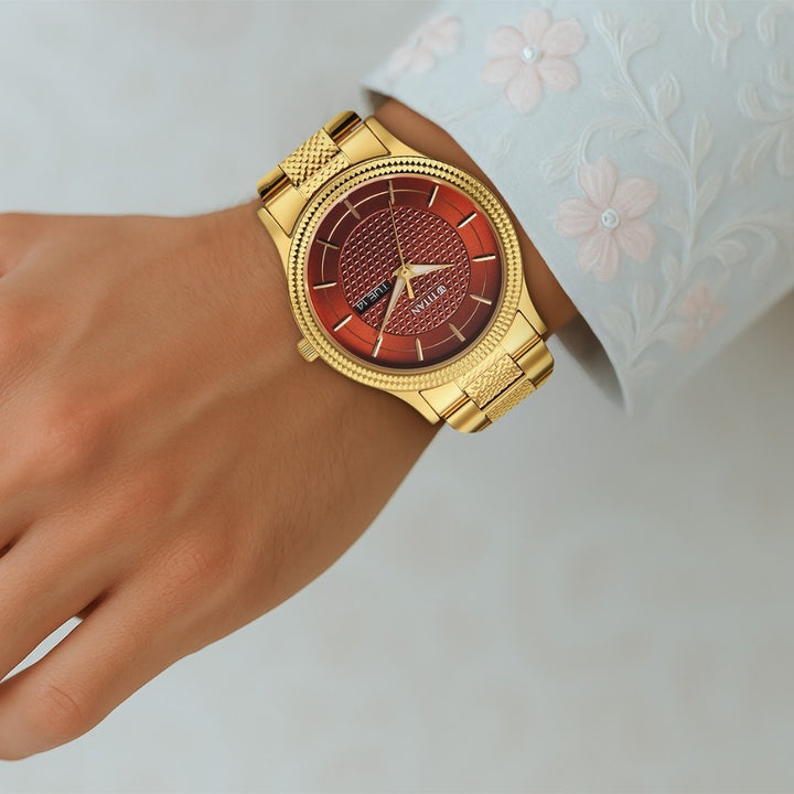 Titan Karishma 40mm Brown Dial Day Date Gold Stainless Steel Bracelet Men&
