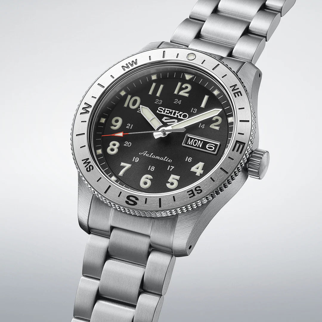 SEIKO 5 SPORTS FIELD WATCH AUTOMATIC – 41MM BLACK DIAL COMPASS BEZEL STEEL BRACELET